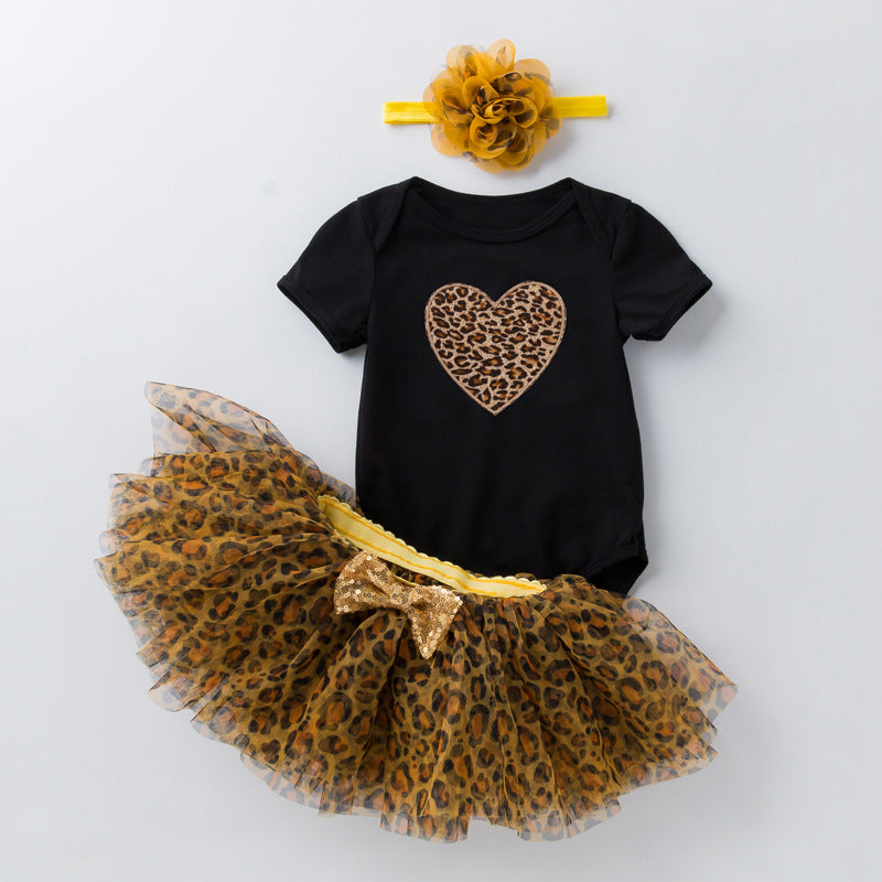 Graziosa tuta con stampa a cuore e gonna leopardata set da 3 pezzi per bambole da 22-24 pollici