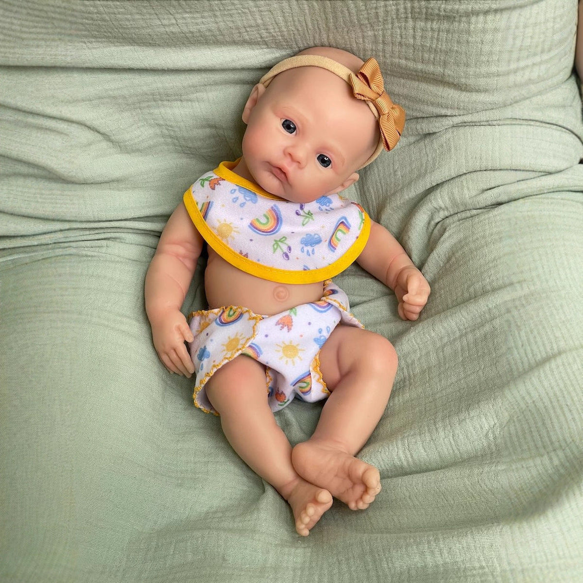 Neonata rinata in silicone morbido da 30 cm con occhi aperti - Meadow