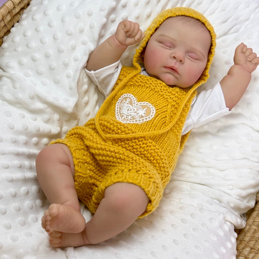 Bambola Reborn da 20 pollici con corpo morbido in pelle 3D e maglione giallo - Peaches