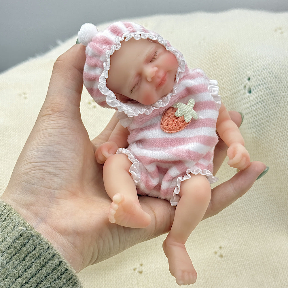 Bambola Reborn in Silicone Mini da 6 pollici con Occhi Chiusi - Pascale