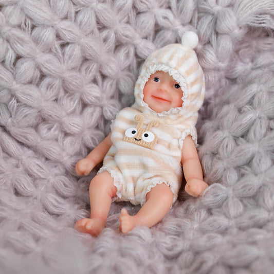 Bambola Reborn in Silicone Mini da 6 pollici con Occhi Aperti - Ragazza - Sebastian