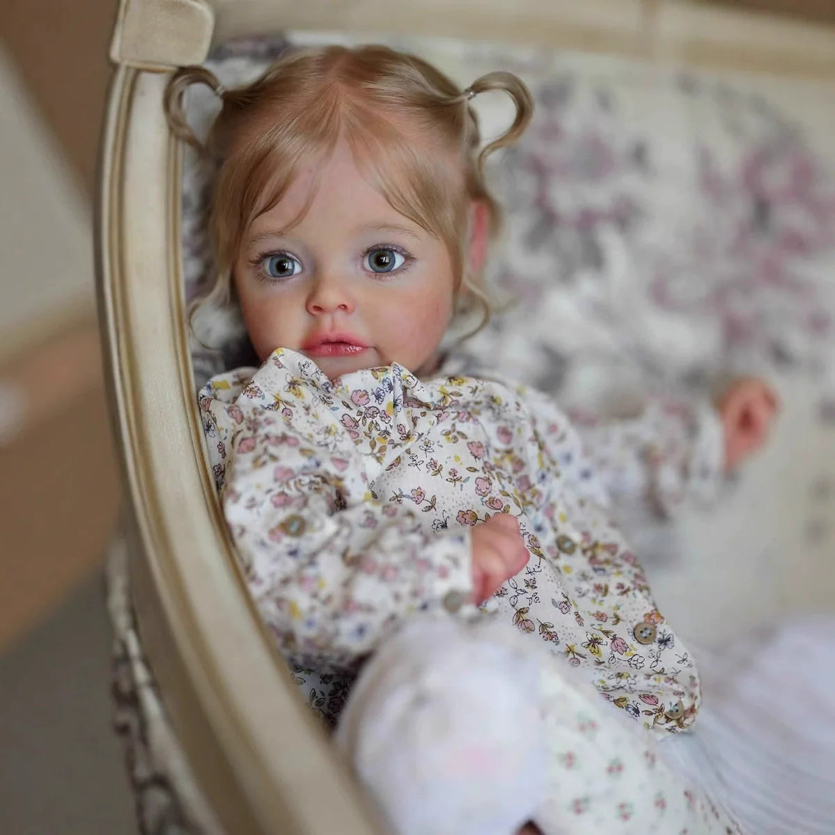 60cm Blue Eyes Blonde Hair Suesue Reborn Doll In Floral Clothes