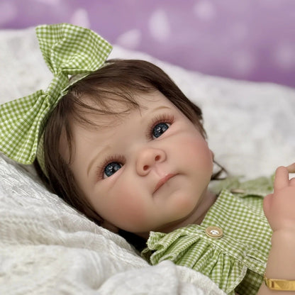 Bambina rinata Bettie corpo in vinile realistico da 45 cm capelli corti in abiti verdi