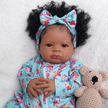 Bambola Reborn Lanny da 20 pollici con pelle scura e capelli ricci